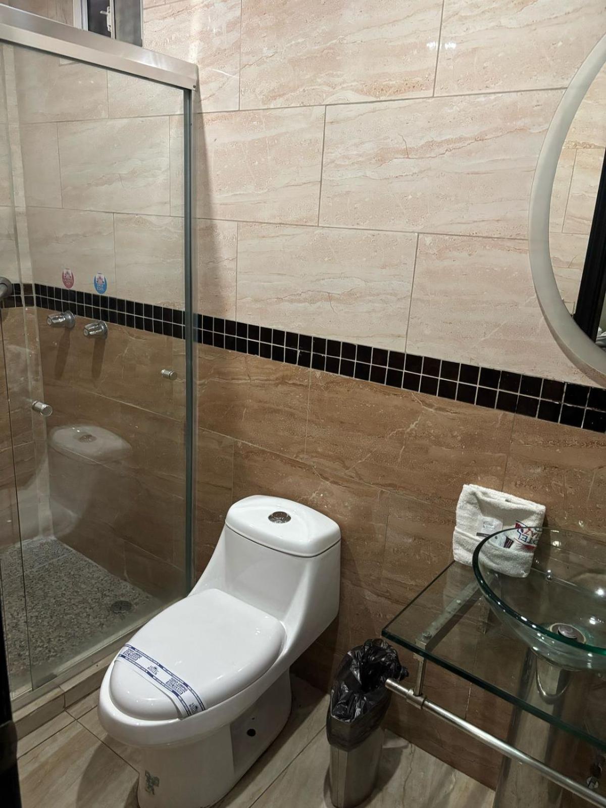 Hotel Diaz تيجوانا المظهر الخارجي الصورة